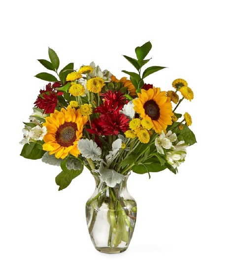 sunflowers and chrysanthemums in classic prairie style