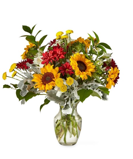 sunflowers and chrysanthemums in classic prairie style